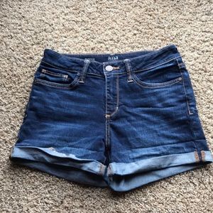 a.n.a Jean Shorts